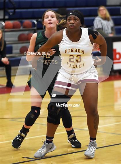 Thumbnail 2 in Locust Fork vs. Pinson Valley photogallery.