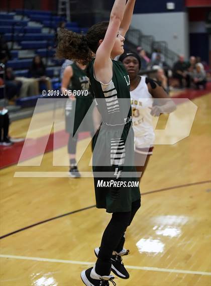 Thumbnail 1 in Locust Fork vs. Pinson Valley photogallery.