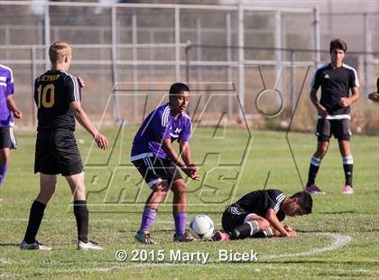Thumbnail 1 in Enochs vs. Johansen photogallery.