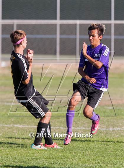 Thumbnail 1 in Enochs vs. Johansen photogallery.