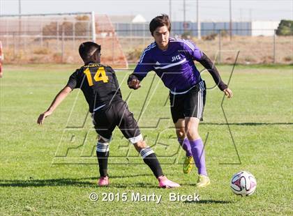 Thumbnail 1 in Enochs vs. Johansen photogallery.