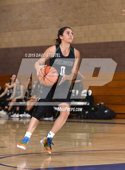 Thumbnail 1 in River Valley vs. Oroville (Chavez Christmas Classic) photogallery.