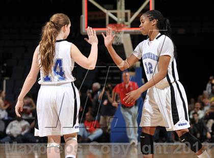 Thumbnail 1 in Windward vs. Mater Dei (CIF SoCal Regional Open Division Final) photogallery.