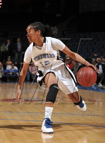 Thumbnail 3 in Windward vs. Mater Dei (CIF SoCal Regional Open Division Final) photogallery.