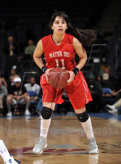 Thumbnail 1 in Windward vs. Mater Dei (CIF SoCal Regional Open Division Final) photogallery.