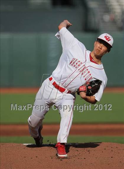Thumbnail 3 in Balboa vs. Washington (CIF SF Section Final) photogallery.