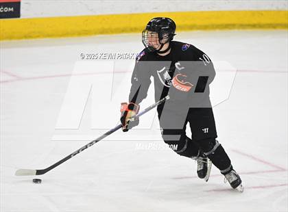 Thumbnail 2 in Joel Barlow/Weston/Abbott Tech vs. Conard (CIAC DIII Final) photogallery.