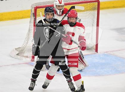Thumbnail 2 in Joel Barlow/Weston/Abbott Tech vs. Conard (CIAC DIII Final) photogallery.