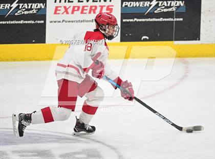 Thumbnail 1 in Joel Barlow/Weston/Abbott Tech vs. Conard (CIAC DIII Final) photogallery.