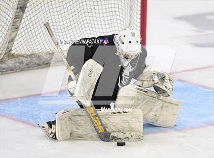 Thumbnail 2 in Joel Barlow/Weston/Abbott Tech vs. Conard (CIAC DIII Final) photogallery.