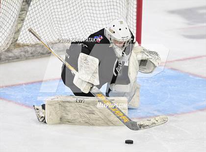 Thumbnail 2 in Joel Barlow/Weston/Abbott Tech vs. Conard (CIAC DIII Final) photogallery.