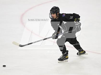Thumbnail 1 in Joel Barlow/Weston/Abbott Tech vs. Conard (CIAC DIII Final) photogallery.