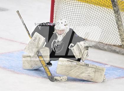 Thumbnail 3 in Joel Barlow/Weston/Abbott Tech vs. Conard (CIAC DIII Final) photogallery.