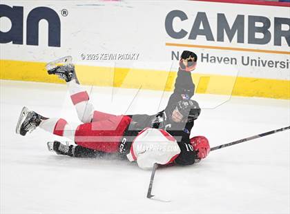 Thumbnail 3 in Joel Barlow/Weston/Abbott Tech vs. Conard (CIAC DIII Final) photogallery.