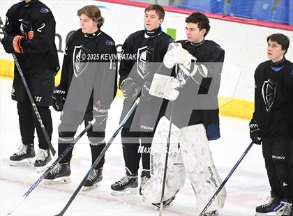 Thumbnail 3 in Joel Barlow/Weston/Abbott Tech vs. Conard (CIAC DIII Final) photogallery.