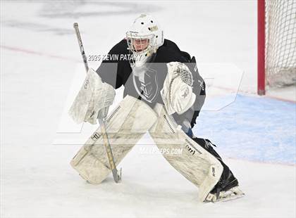 Thumbnail 1 in Joel Barlow/Weston/Abbott Tech vs. Conard (CIAC DIII Final) photogallery.