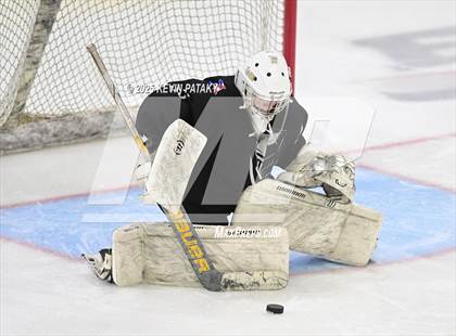 Thumbnail 3 in Joel Barlow/Weston/Abbott Tech vs. Conard (CIAC DIII Final) photogallery.