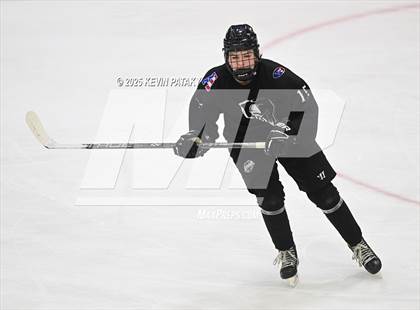 Thumbnail 2 in Joel Barlow/Weston/Abbott Tech vs. Conard (CIAC DIII Final) photogallery.