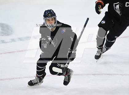 Thumbnail 3 in Joel Barlow/Weston/Abbott Tech vs. Conard (CIAC DIII Final) photogallery.