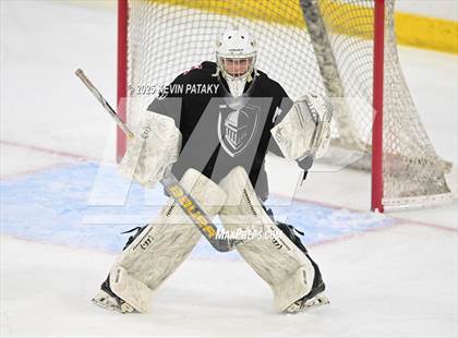 Thumbnail 2 in Joel Barlow/Weston/Abbott Tech vs. Conard (CIAC DIII Final) photogallery.