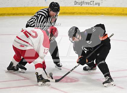 Thumbnail 2 in Joel Barlow/Weston/Abbott Tech vs. Conard (CIAC DIII Final) photogallery.