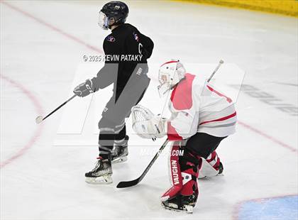 Thumbnail 3 in Joel Barlow/Weston/Abbott Tech vs. Conard (CIAC DIII Final) photogallery.