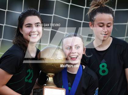 Thumbnail 2 in StoneBridge vs. Atlantic Shores Christian (Metro Conference Final) photogallery.