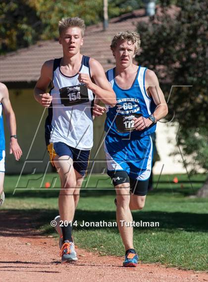 Thumbnail 2 in CHSAA 2A Region 2 Cross Country Finals photogallery.