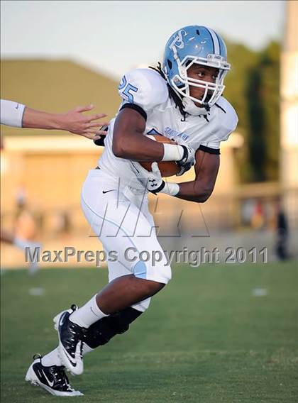 Thumbnail 2 in Spain Park @ Bob Jones photogallery.