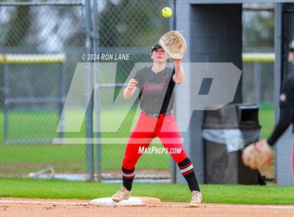 Thumbnail 3 in Elgin @ Mustang photogallery.