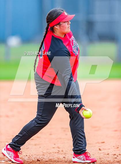 Thumbnail 3 in Elgin @ Mustang photogallery.