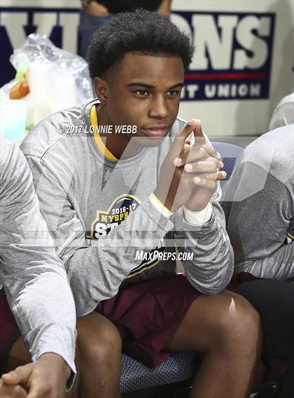 Thumbnail 2 in Mt. Vernon vs Fairport (NYSPHSAA Class AA Final) photogallery.