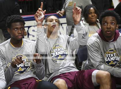 Thumbnail 3 in Mt. Vernon vs Fairport (NYSPHSAA Class AA Final) photogallery.