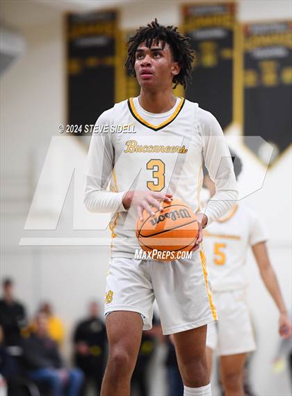 Thumbnail 3 in Mission Bay vs. San Marcos (CIF SD D1 Semifinal) photogallery.