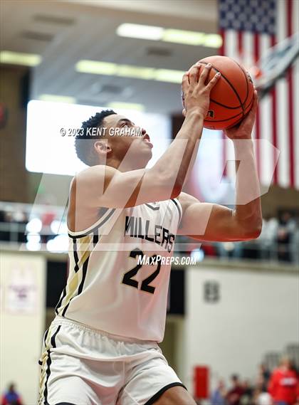 Thumbnail 3 in Fort Wayne Wayne vs Noblesville (IHSAA 4A Regional Championship) photogallery.