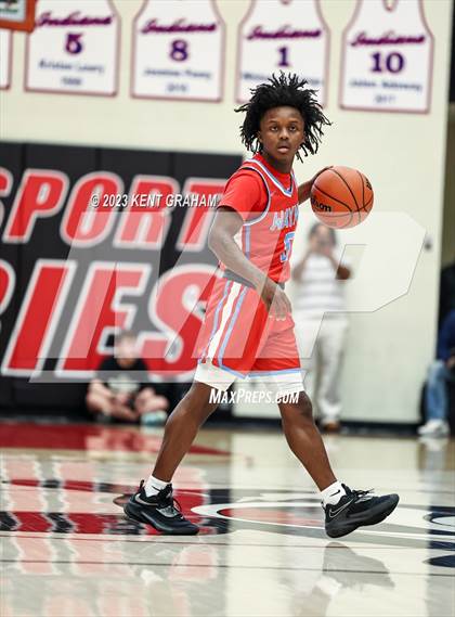 Thumbnail 3 in Fort Wayne Wayne vs Noblesville (IHSAA 4A Regional Championship) photogallery.