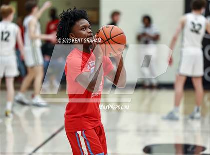 Thumbnail 3 in Fort Wayne Wayne vs Noblesville (IHSAA 4A Regional Championship) photogallery.
