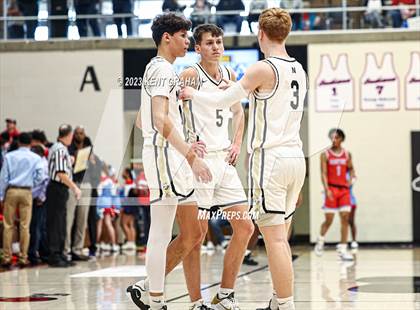 Thumbnail 1 in Fort Wayne Wayne vs Noblesville (IHSAA 4A Regional Championship) photogallery.