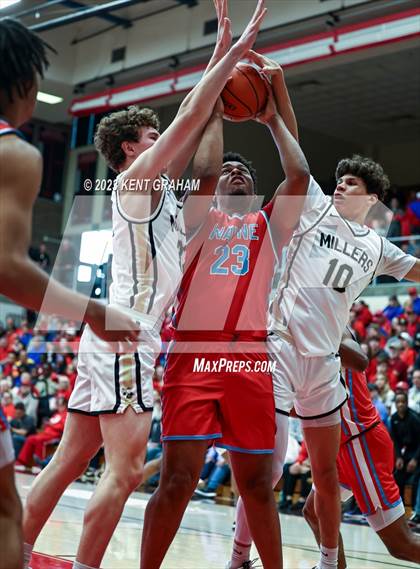 Thumbnail 2 in Fort Wayne Wayne vs Noblesville (IHSAA 4A Regional Championship) photogallery.