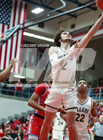 Thumbnail 2 in Fort Wayne Wayne vs Noblesville (IHSAA 4A Regional Championship) photogallery.