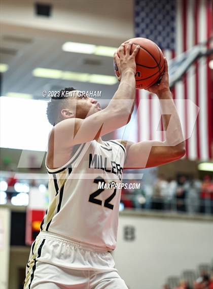 Thumbnail 1 in Fort Wayne Wayne vs Noblesville (IHSAA 4A Regional Championship) photogallery.