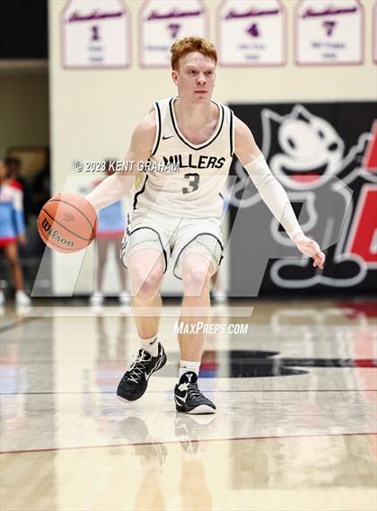 Thumbnail 1 in Fort Wayne Wayne vs Noblesville (IHSAA 4A Regional Championship) photogallery.