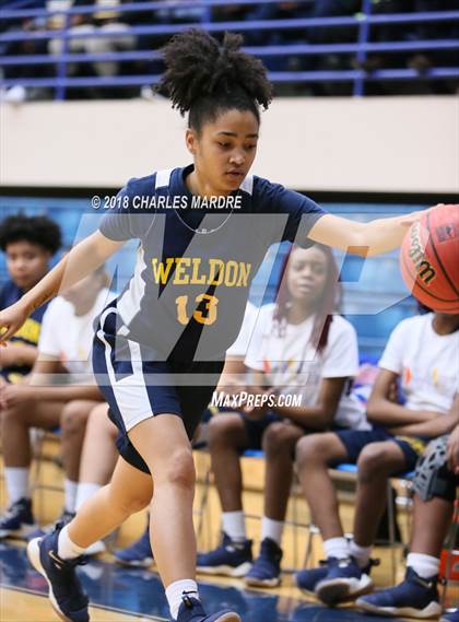 Thumbnail 2 in Pamlico County vs. Weldon (NCHSAA 1A Regional Playoff) photogallery.