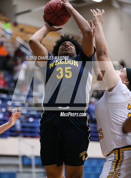 Thumbnail 1 in Pamlico County vs. Weldon (NCHSAA 1A Regional Playoff) photogallery.