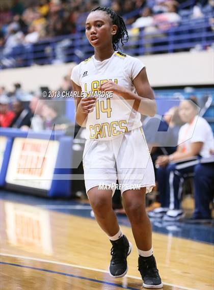 Thumbnail 3 in Pamlico County vs. Weldon (NCHSAA 1A Regional Playoff) photogallery.