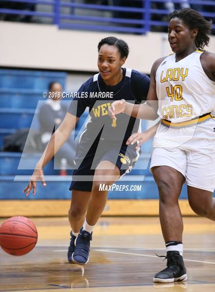 Thumbnail 2 in Pamlico County vs. Weldon (NCHSAA 1A Regional Playoff) photogallery.