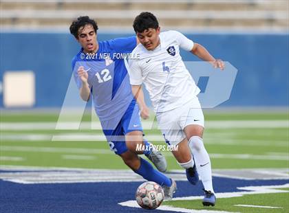 Thumbnail 2 in Grand Prairie vs. Allen (UIL 6A Area Playoff) photogallery.