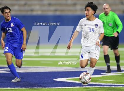 Thumbnail 3 in Grand Prairie vs. Allen (UIL 6A Area Playoff) photogallery.