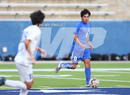 Thumbnail 3 in Grand Prairie vs. Allen (UIL 6A Area Playoff) photogallery.