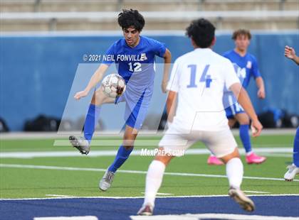 Thumbnail 2 in Grand Prairie vs. Allen (UIL 6A Area Playoff) photogallery.